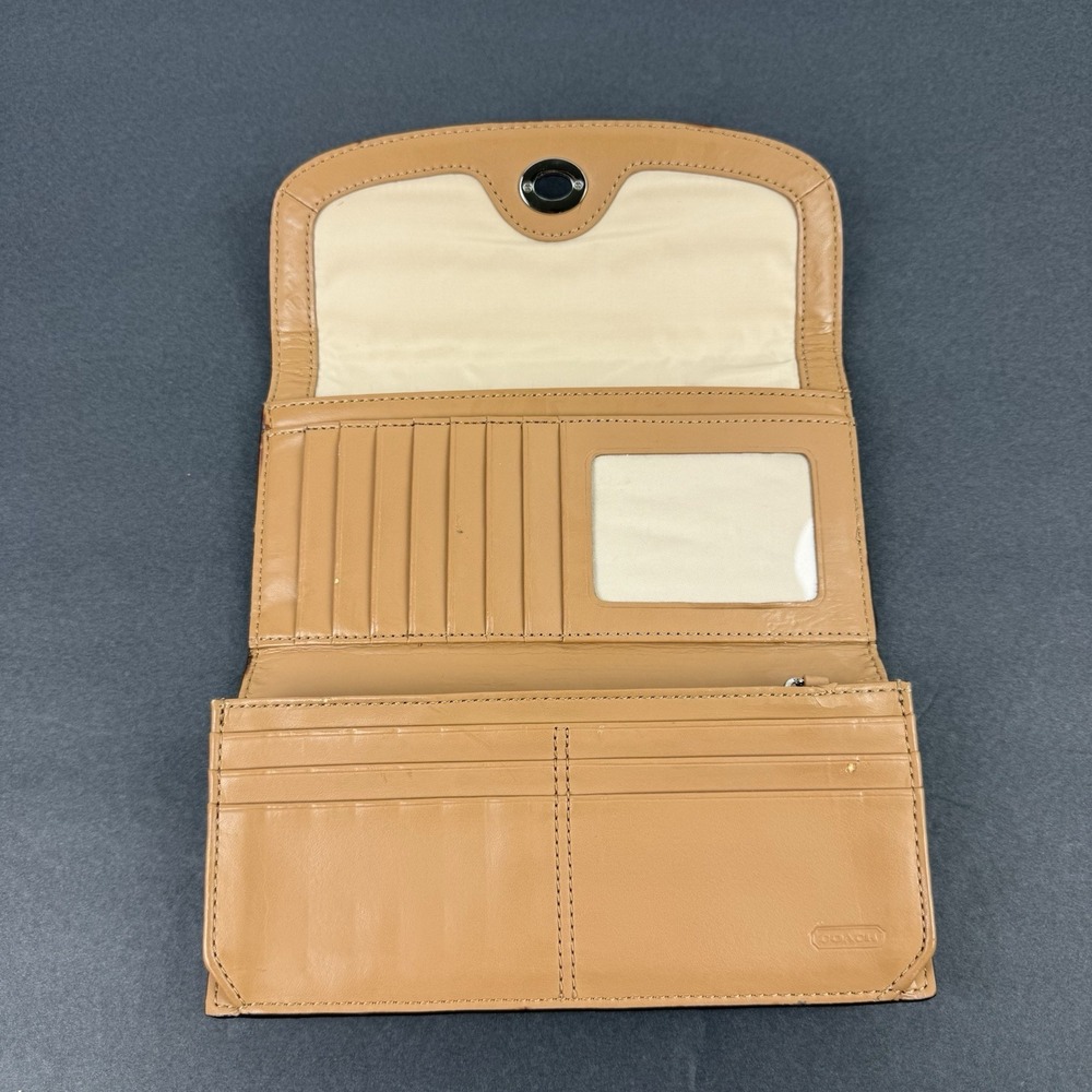 Coach Turn Lock Wallet Snakeskin Croc Embossed Tan Beige Trifold Clutch Rare - Picture 8 of 10